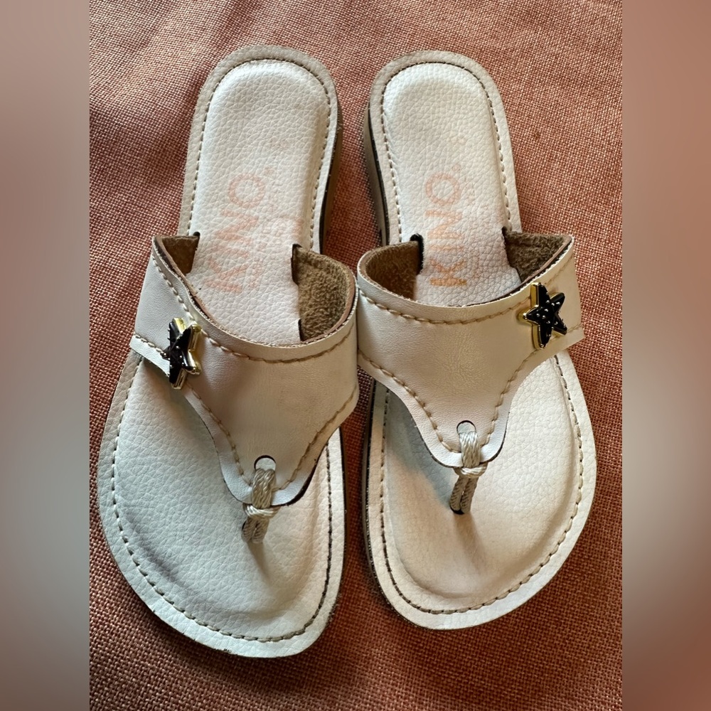 Kino womens sandals